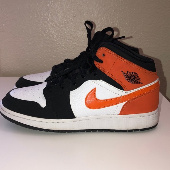 jordan 1 mid shattered backboard size 7